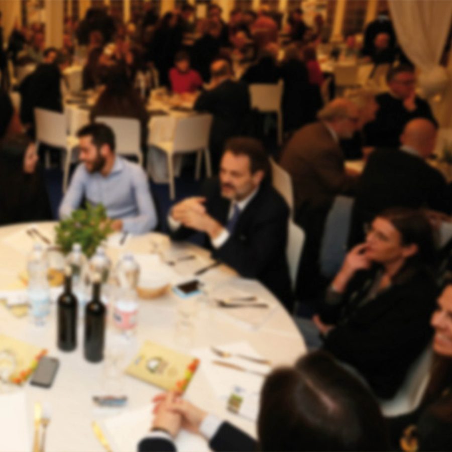 Landing charity dinner maggio